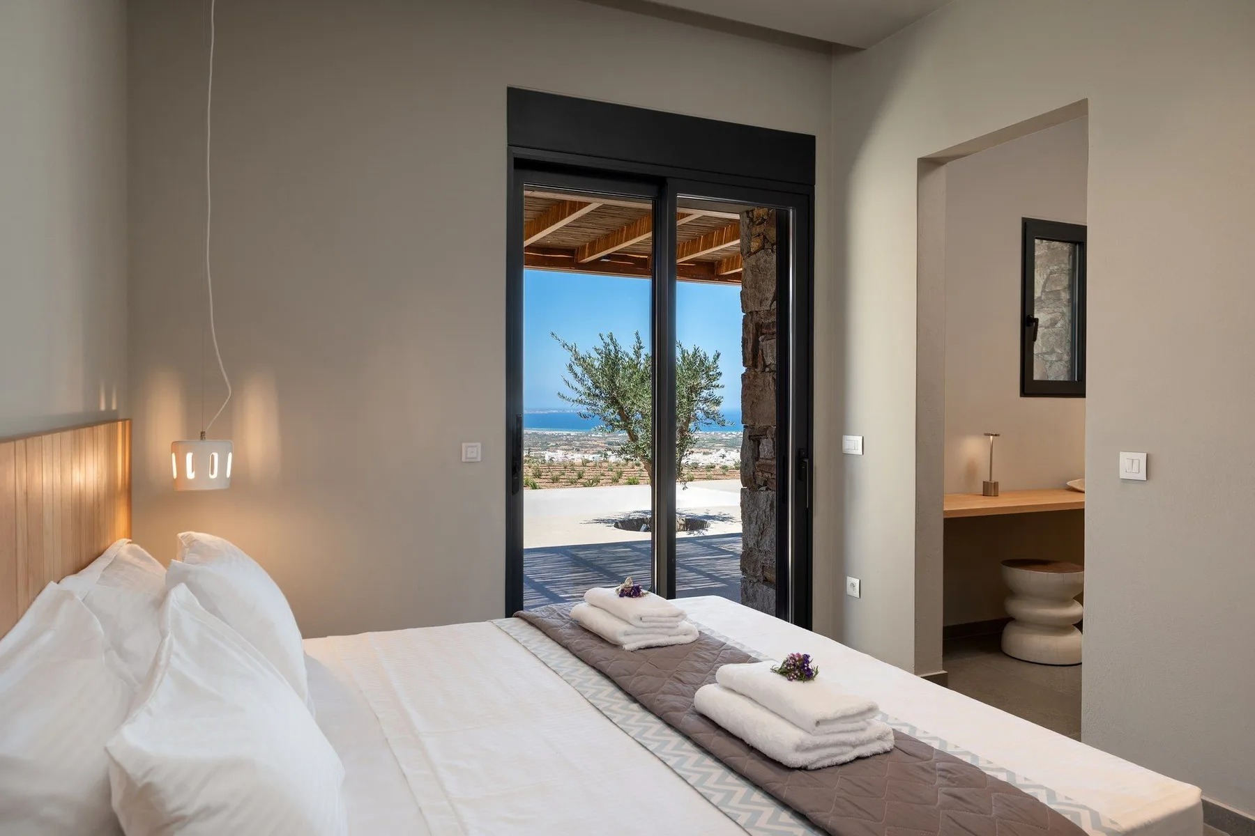 Laurel Villa in Naxos