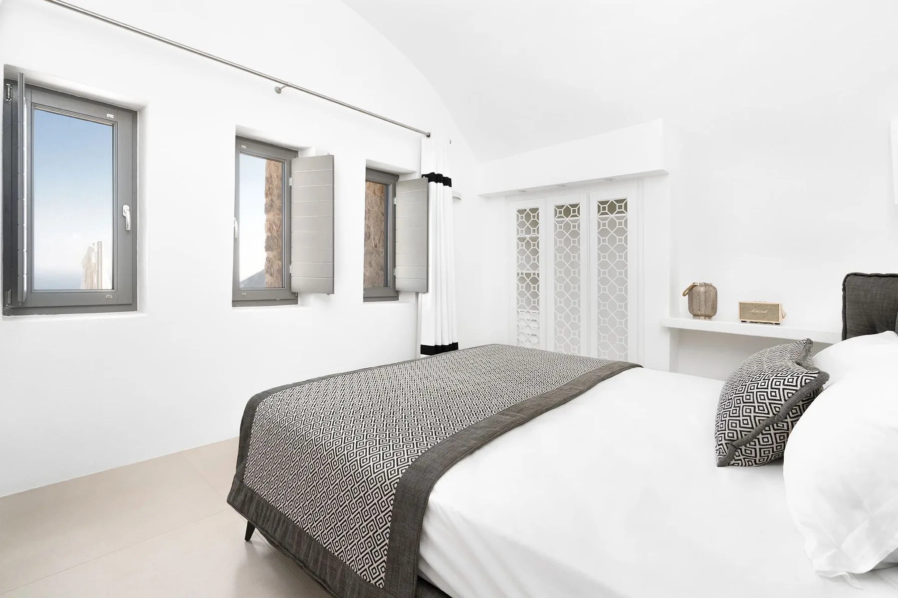 Celadon Villa in Santorini
