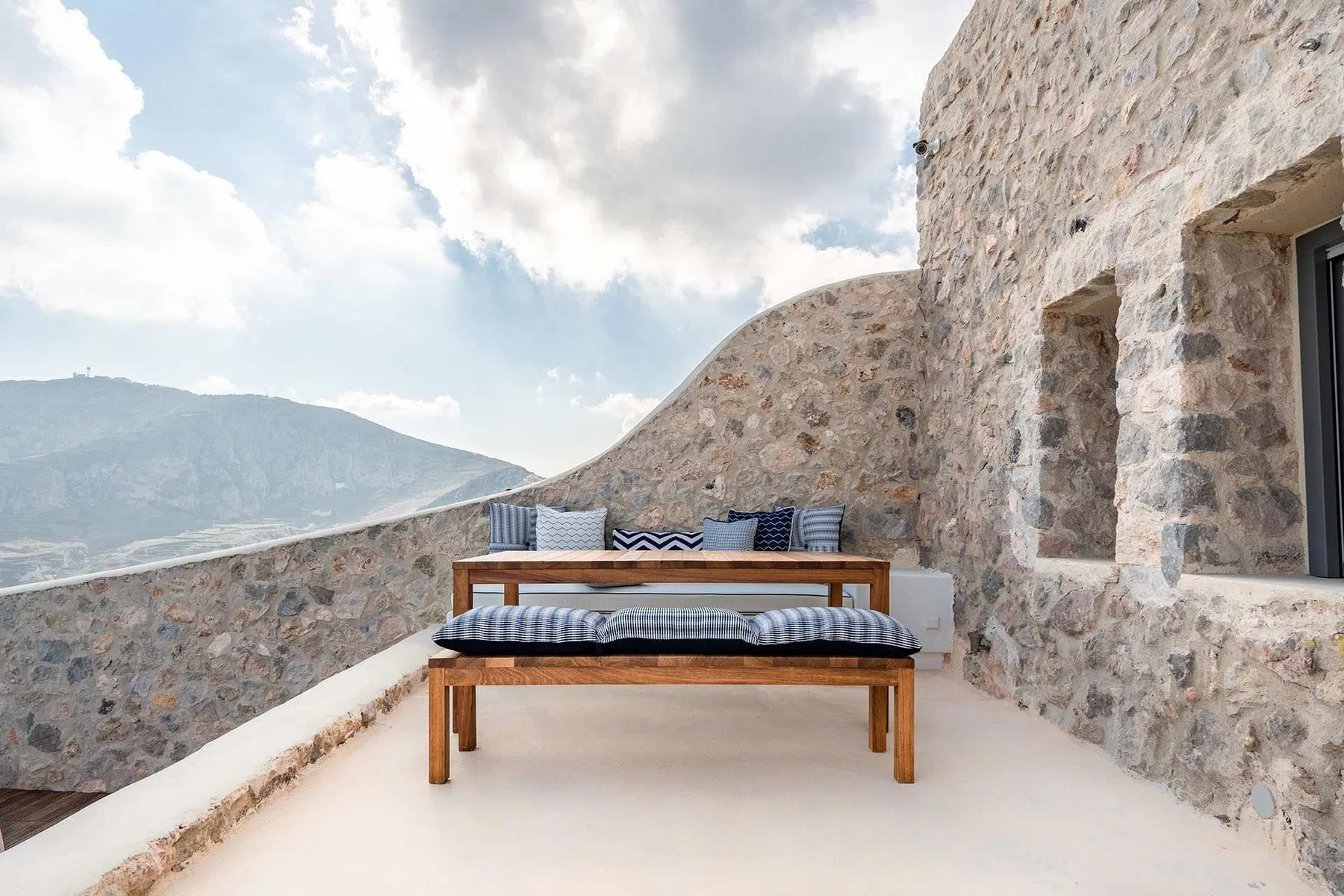 Celadon Villa in Santorini
