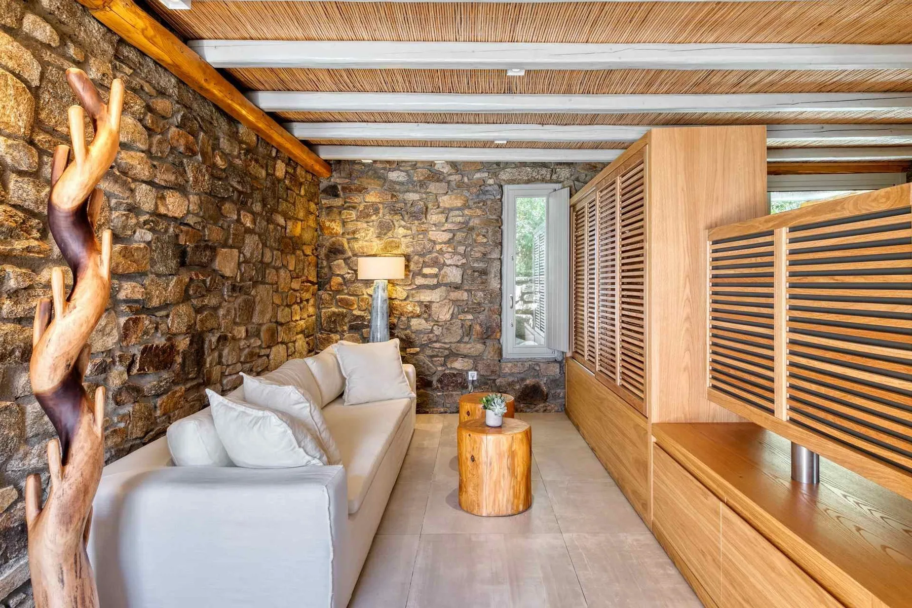 M One villa in Mykonos