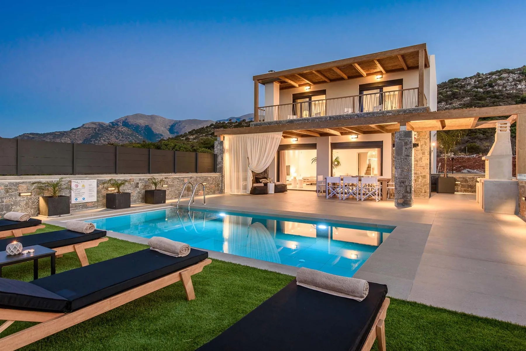 Genevieve Villa in Crete