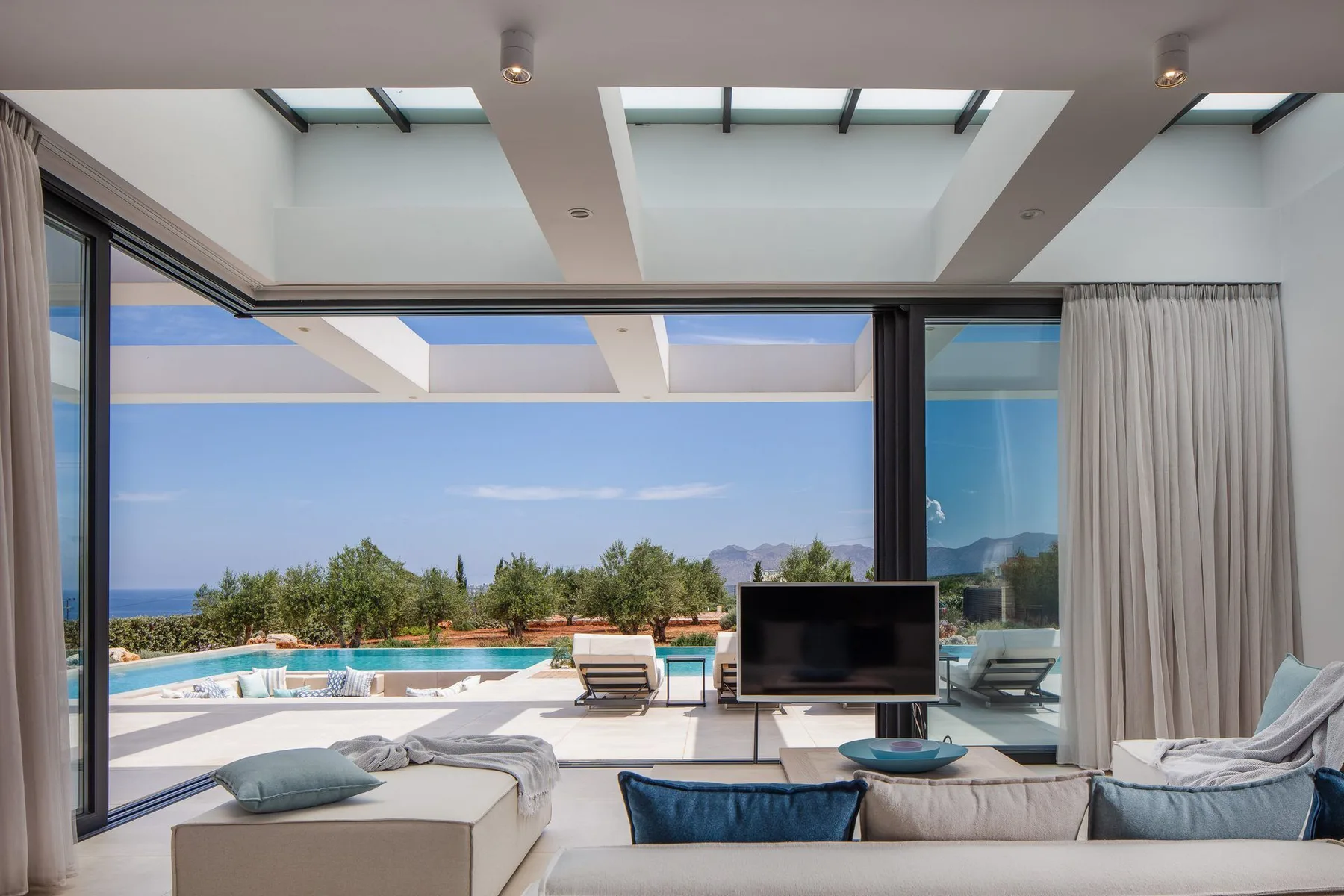 Neptune Villa in Crete