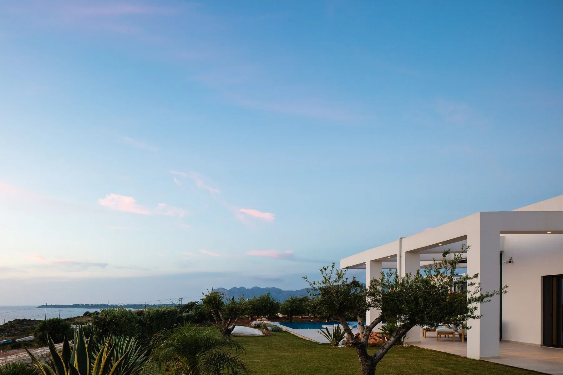 Neptune Villa in Crete