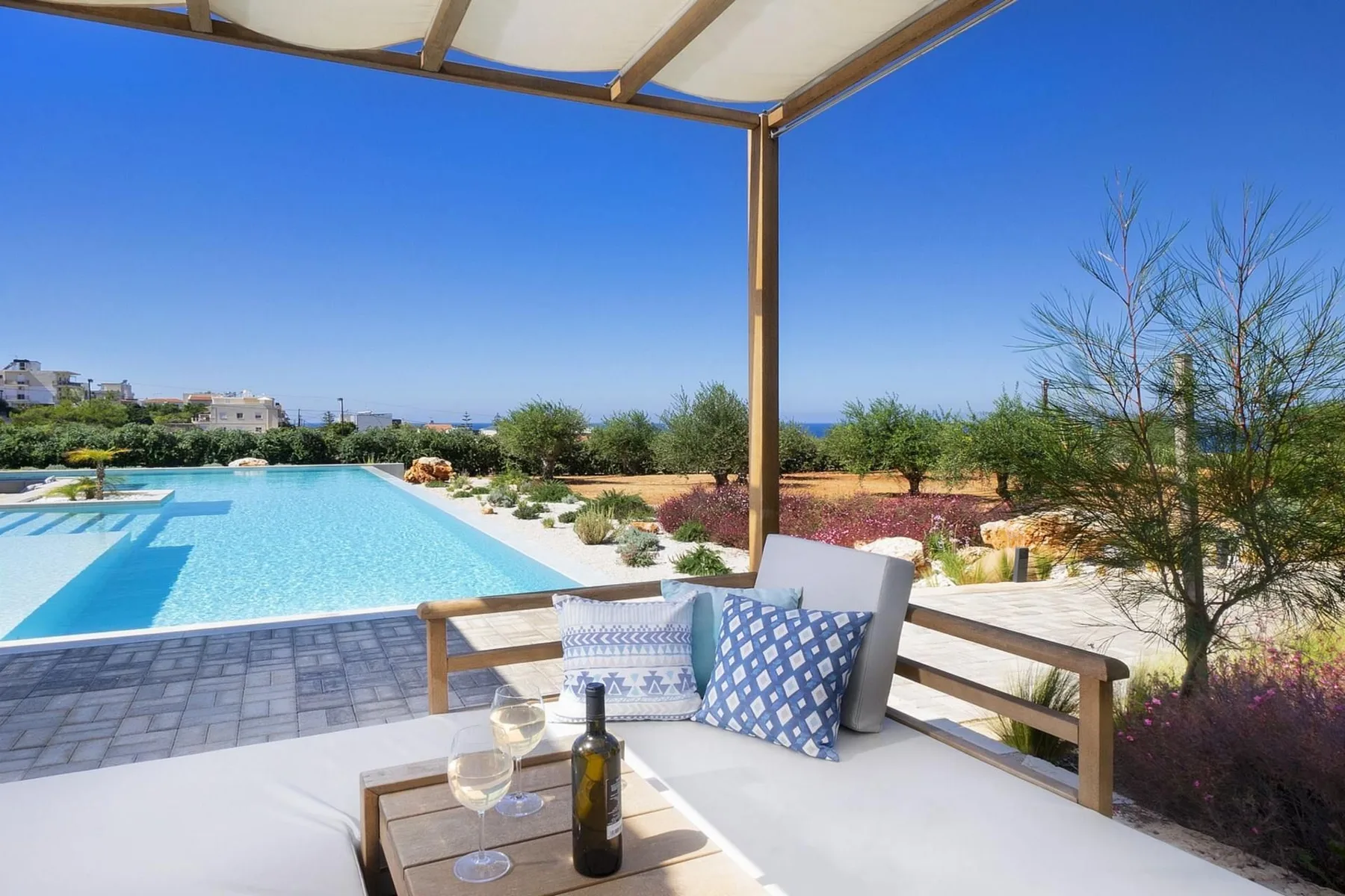 Neptune Villa in Crete