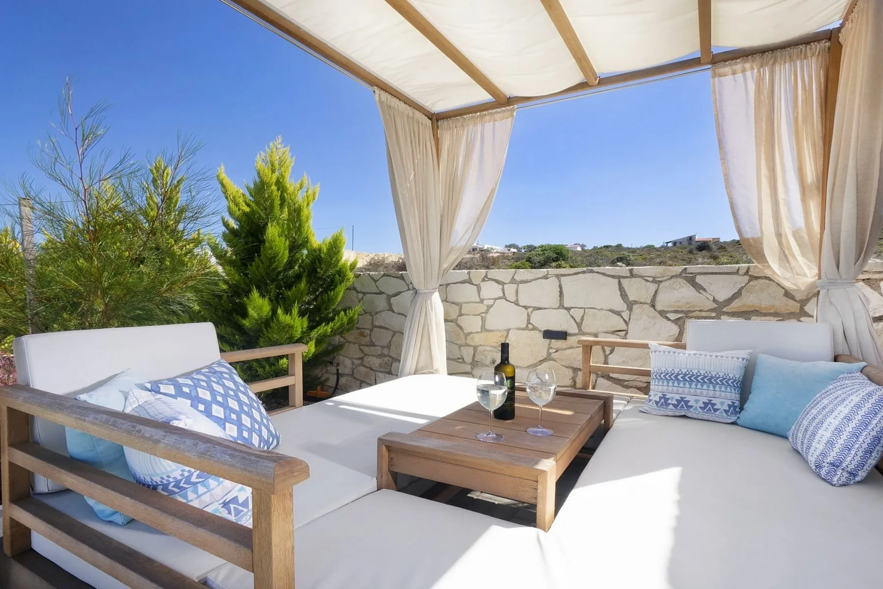 Neptune Villa in Crete