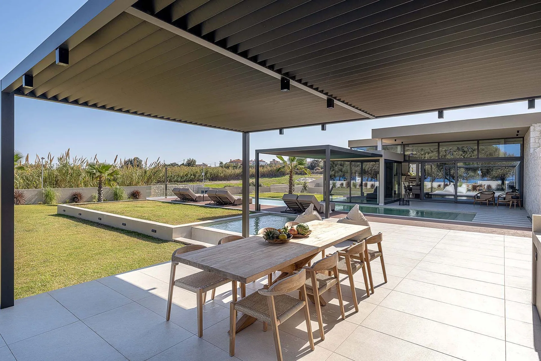 Linthipe villa in Crete