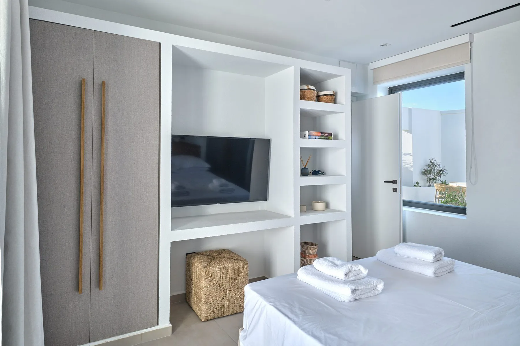 Ursa Villa in Paros