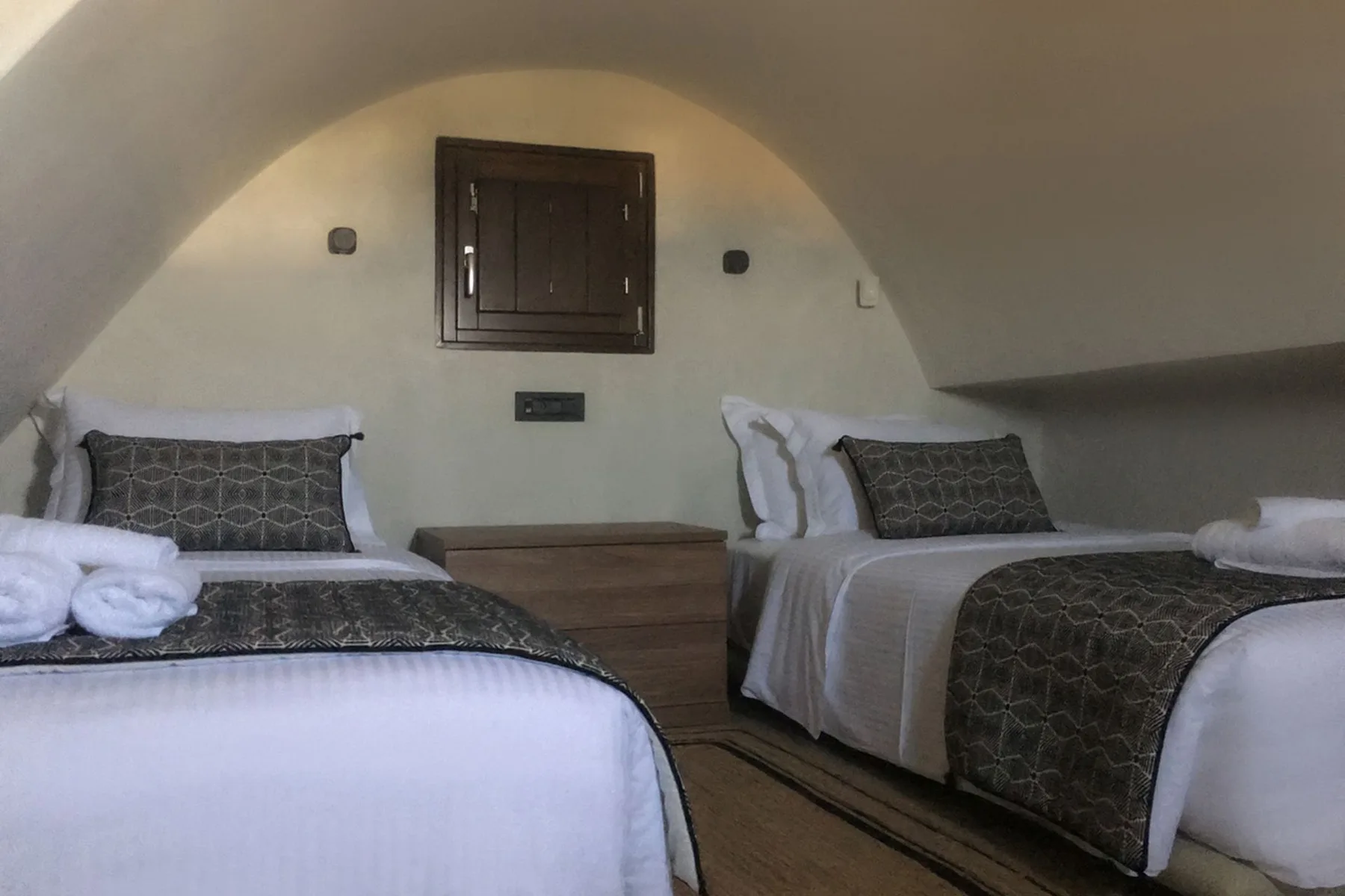 Emilia Villa in Santorini