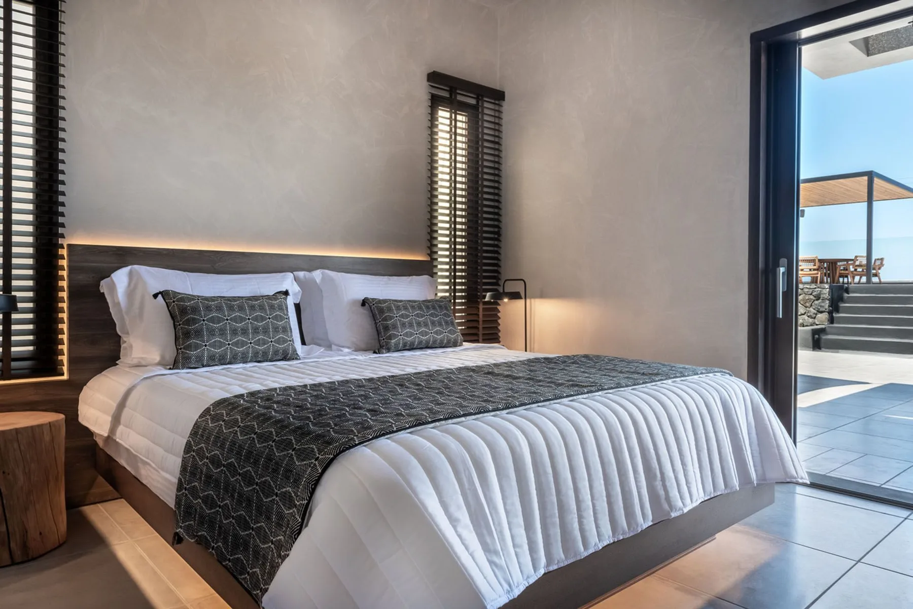 Emilia Villa in Santorini