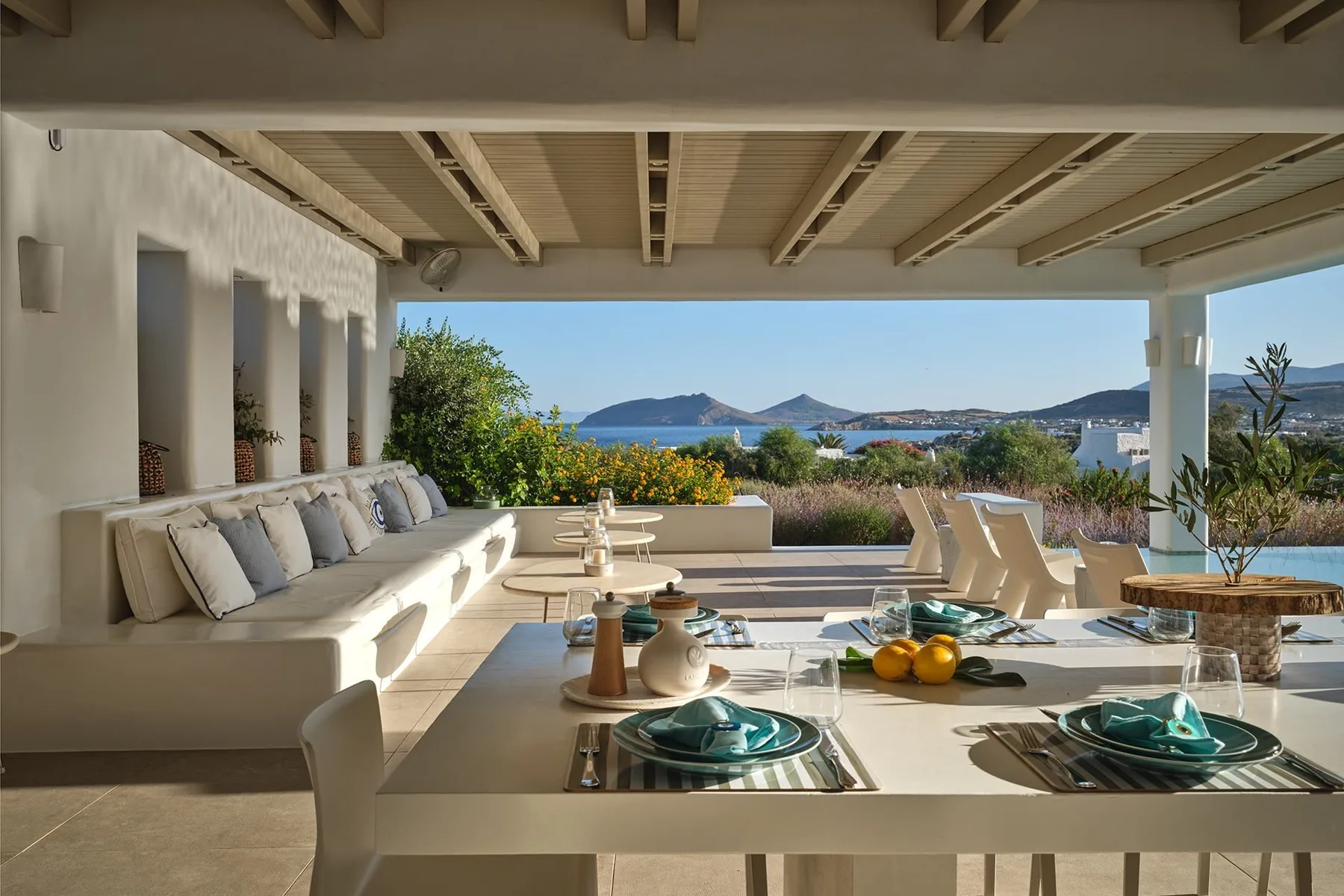 Majesty Villa in Paros