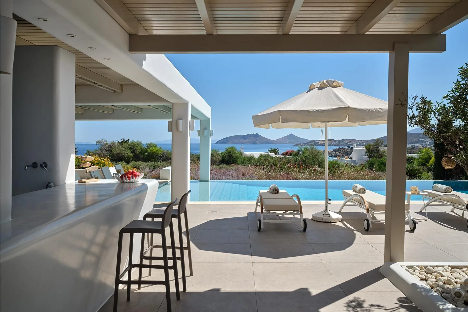 Majesty Villa in Paros