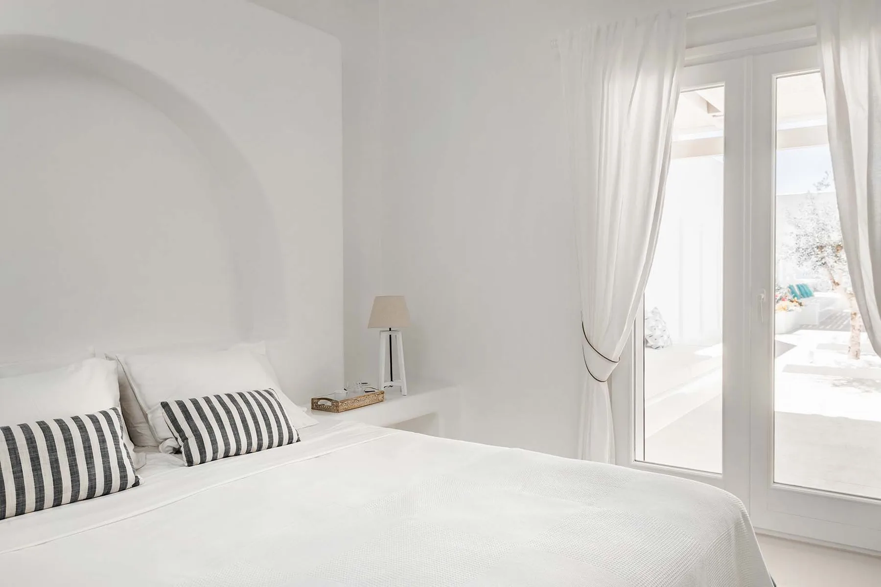 Peacock Villa in Paros