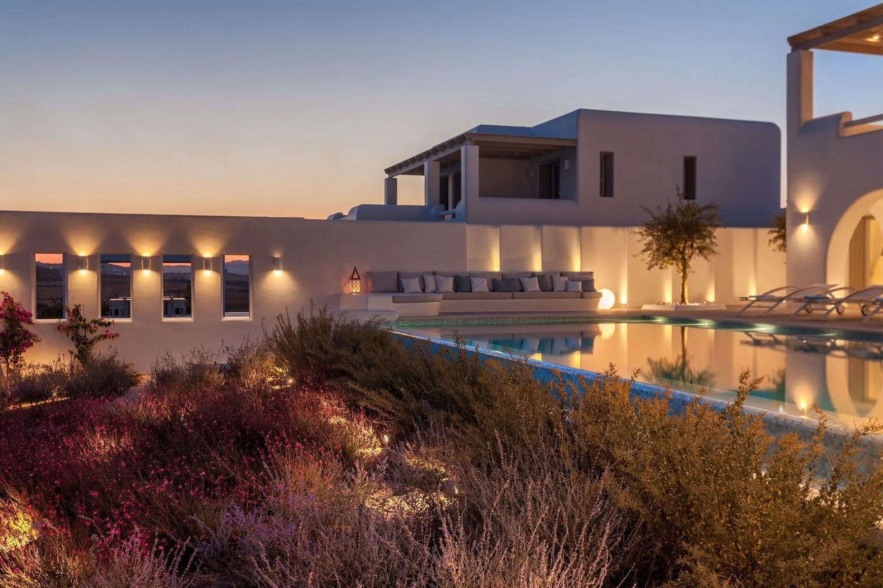 Peacock Villa in Paros