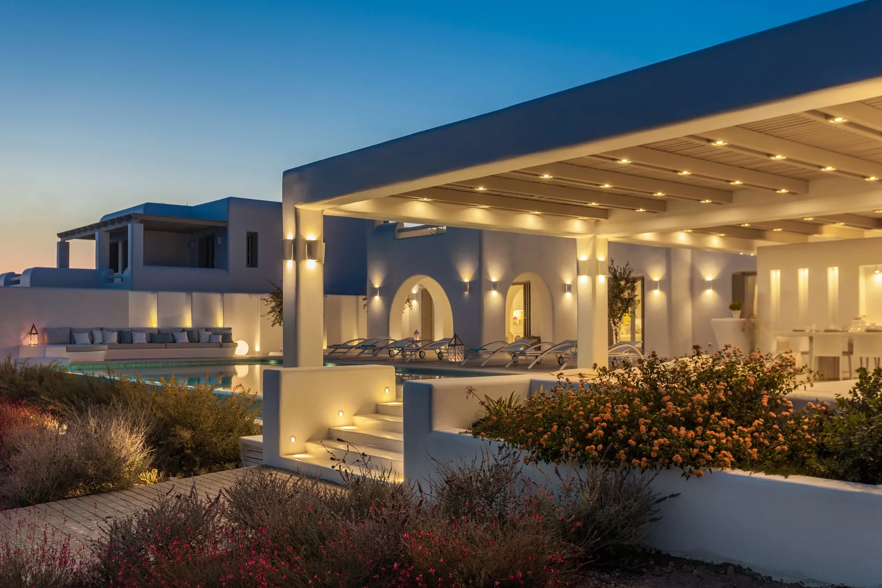 Peacock Villa in Paros