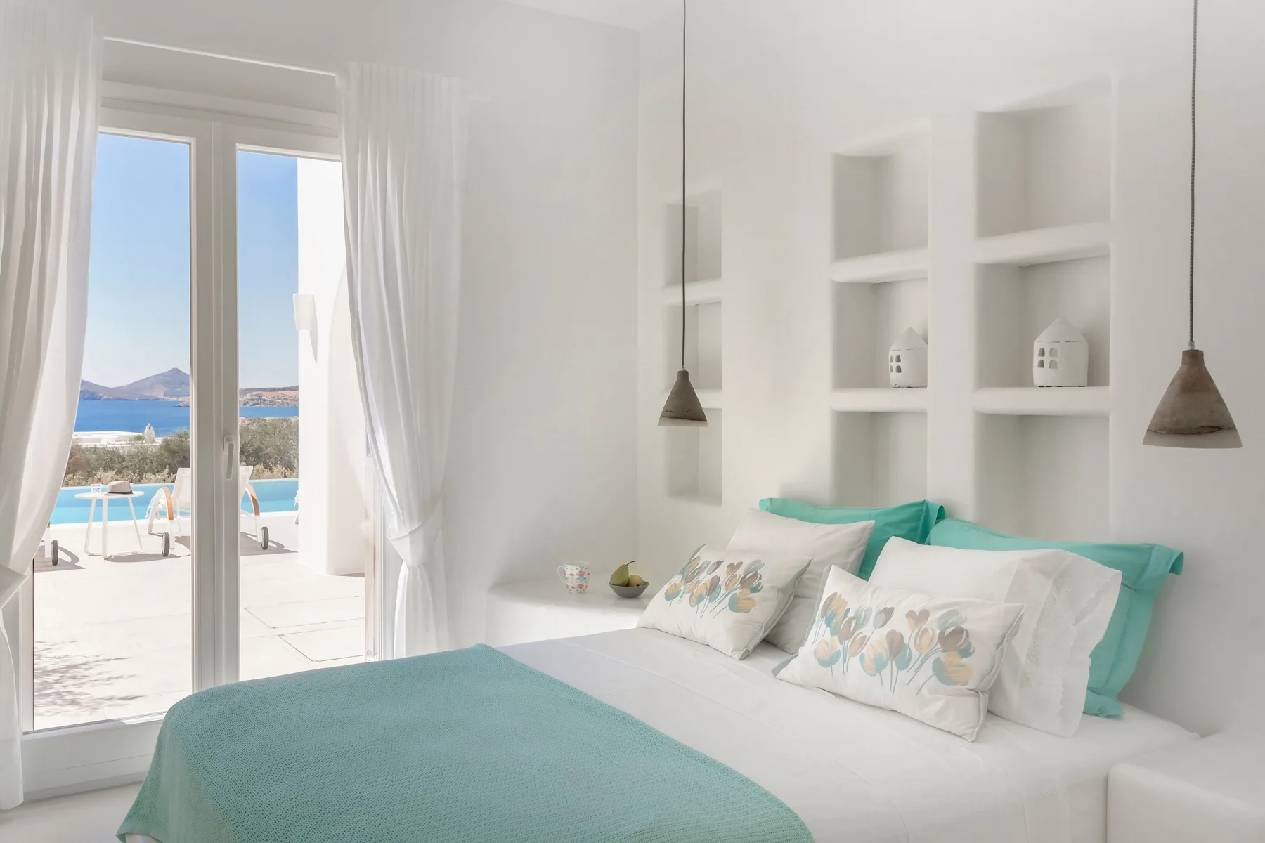 Peacock Villa in Paros