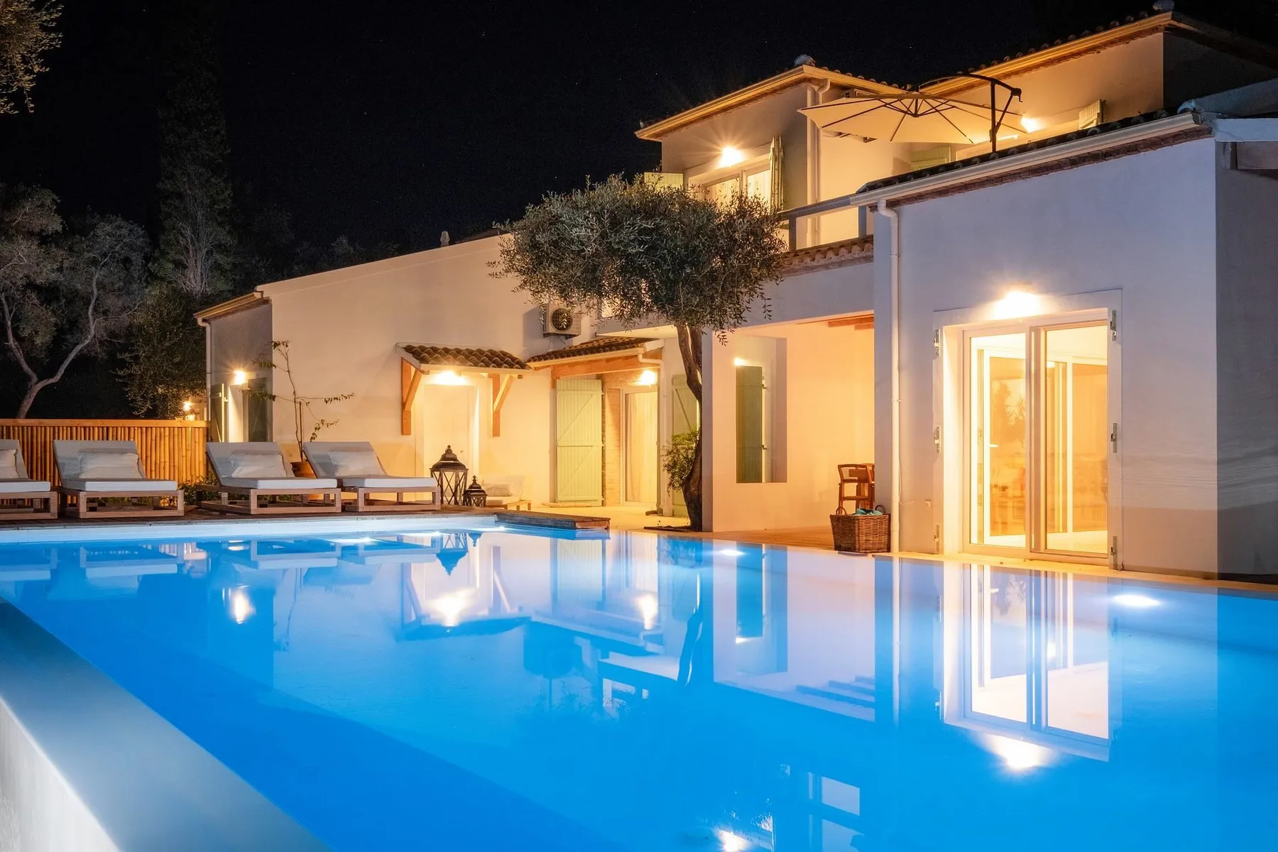 Whitney Villa in Corfu