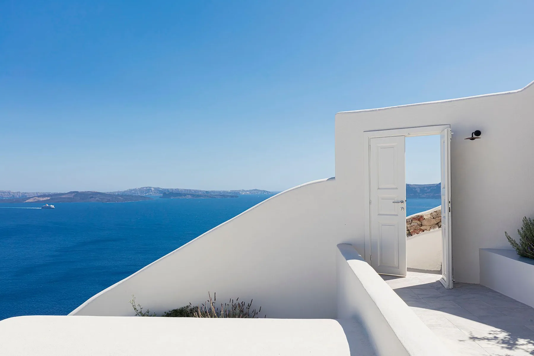 Claudette Villa in Santorini
