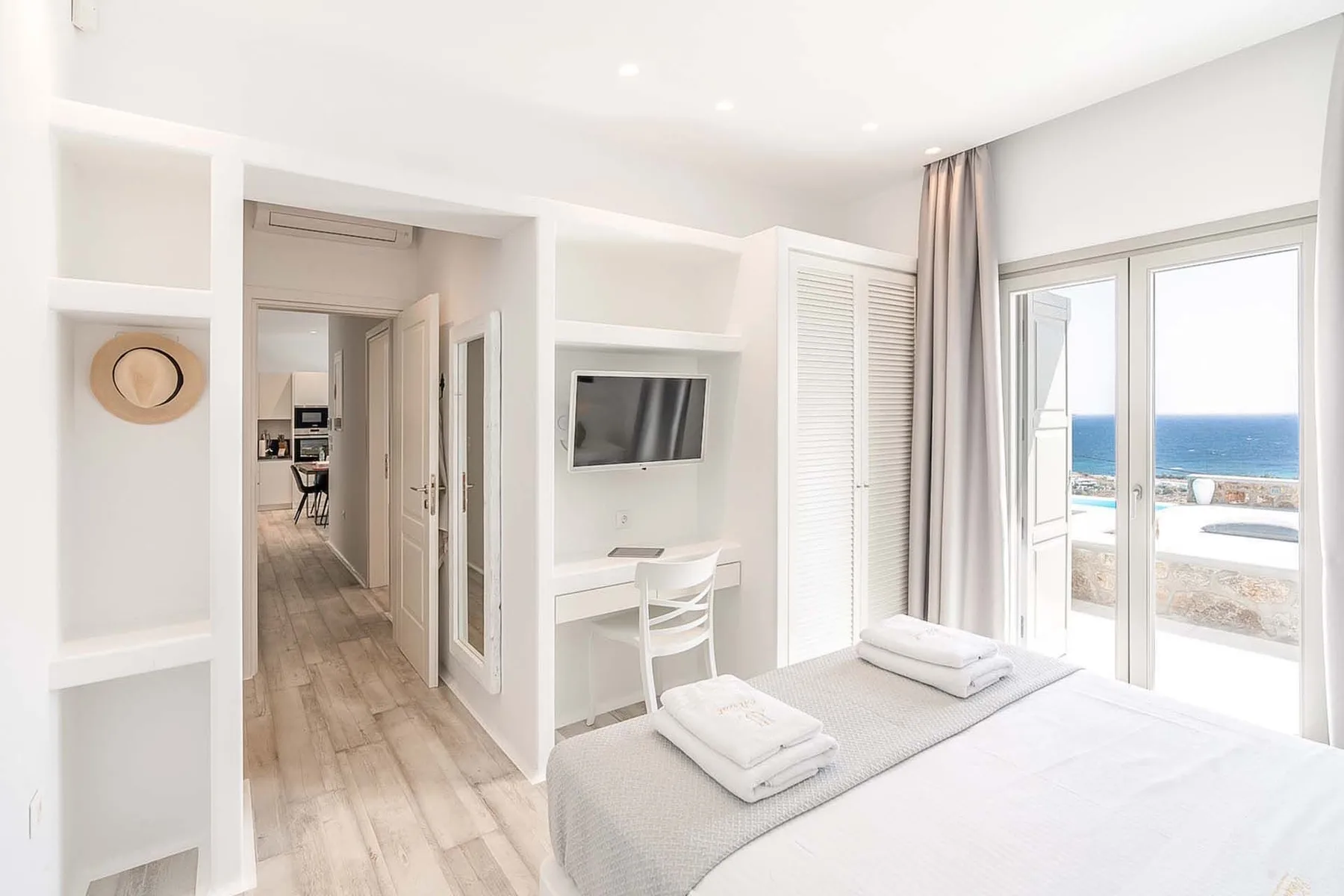 Hailey Villa in Mykonos