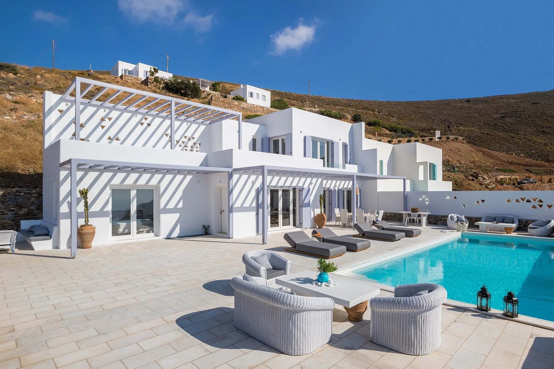 Ember Villa in Syros