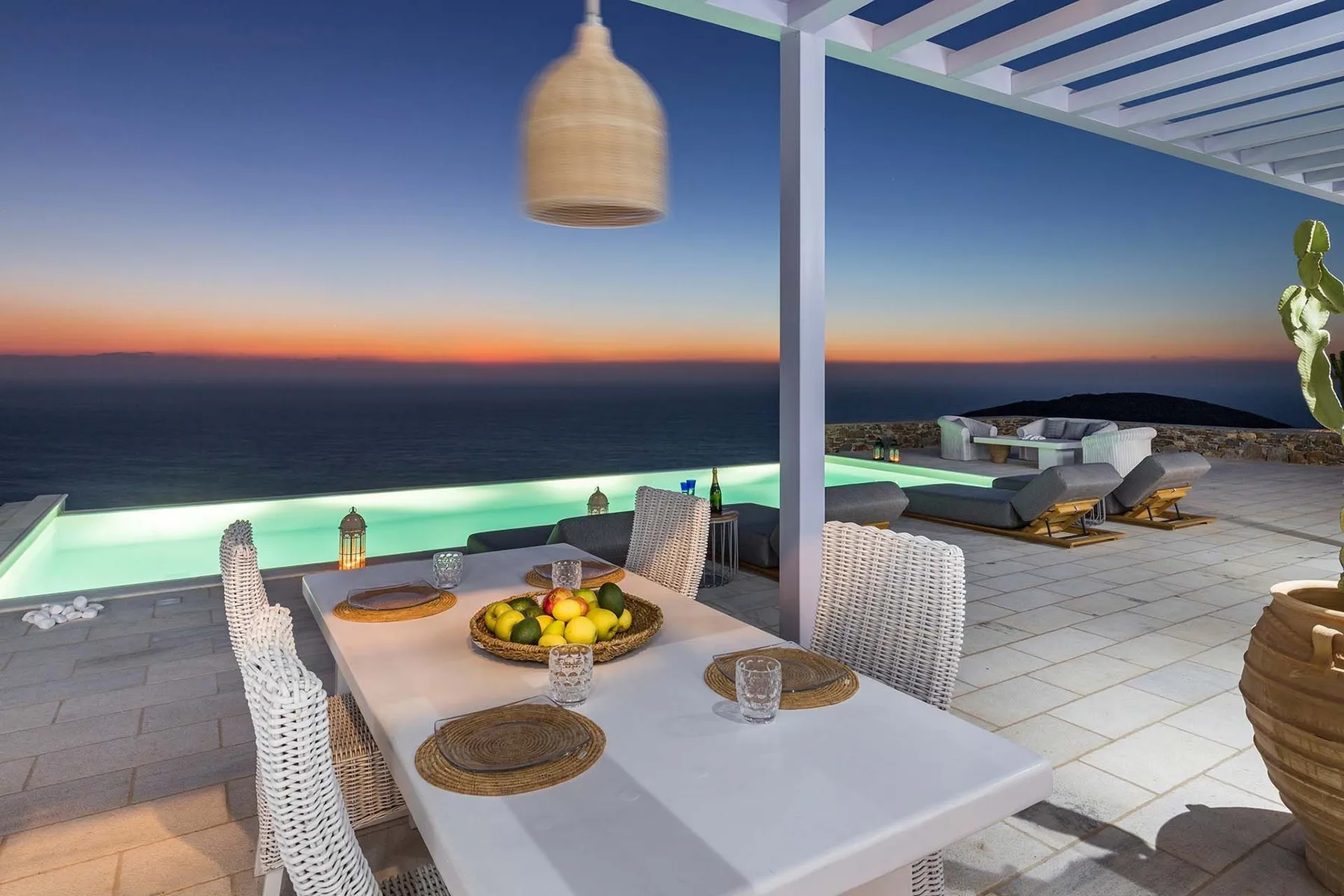Ember Villa in Syros