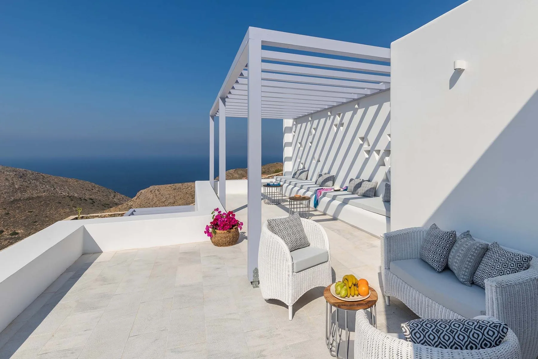 Ember Villa in Syros