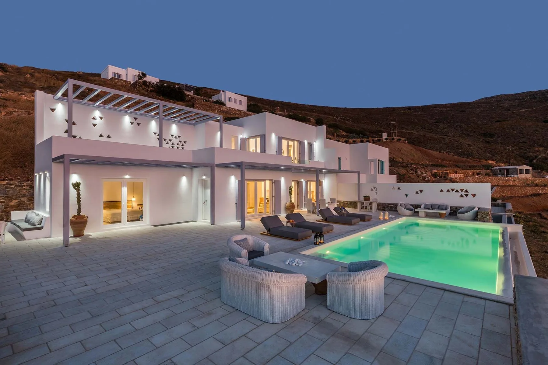 Ember Villa in Syros