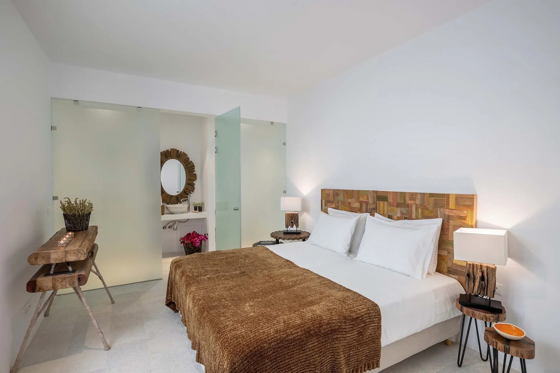 Ember Villa in Syros