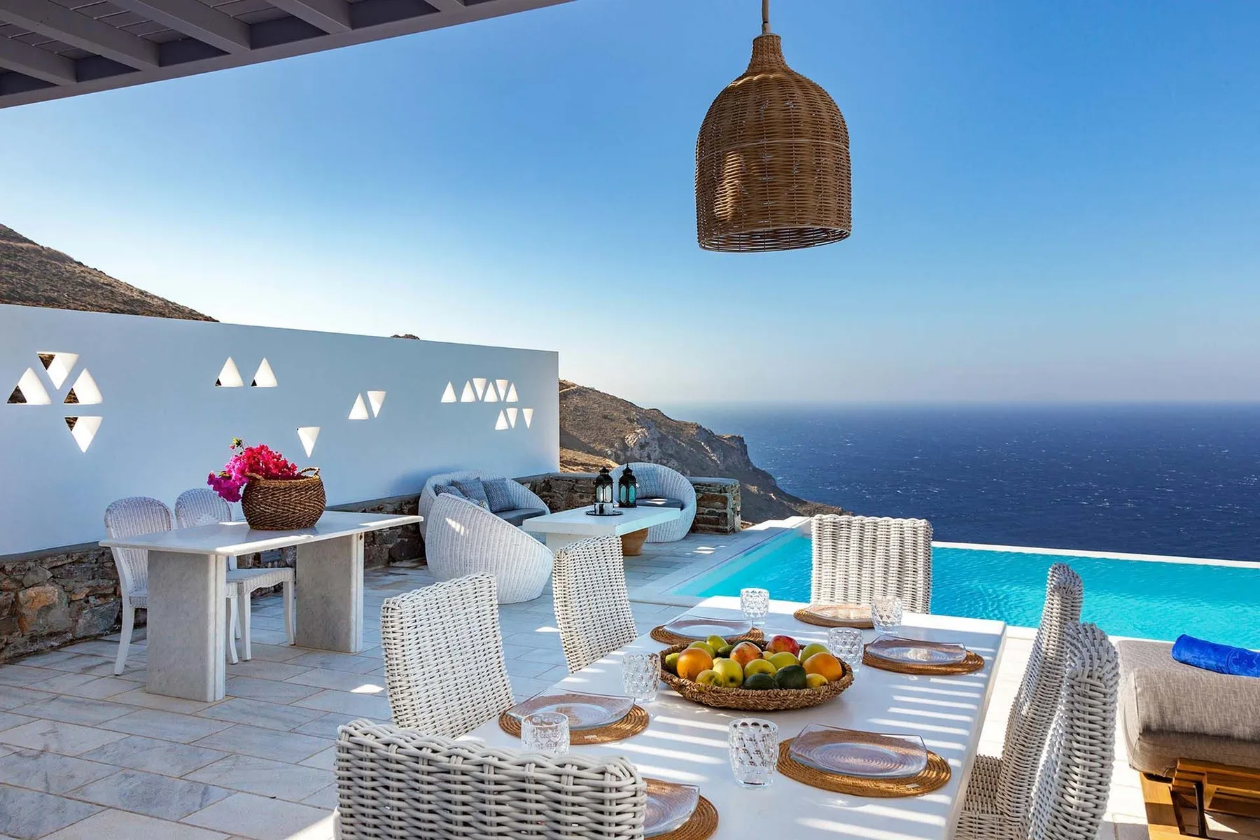 Ember Villa in Syros