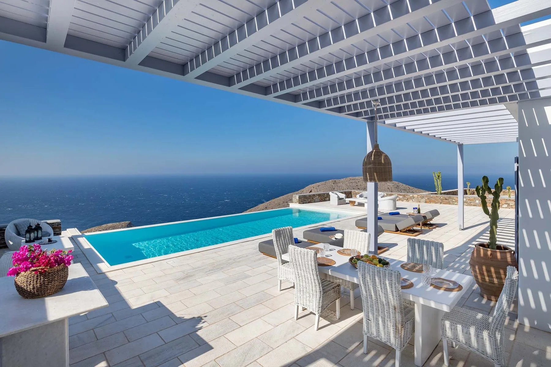 Ember Villa in Syros