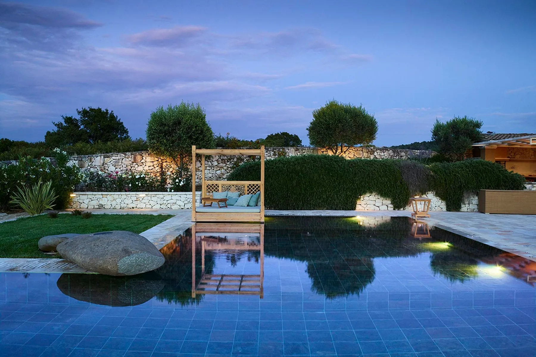 Wisteria villa in Corfu