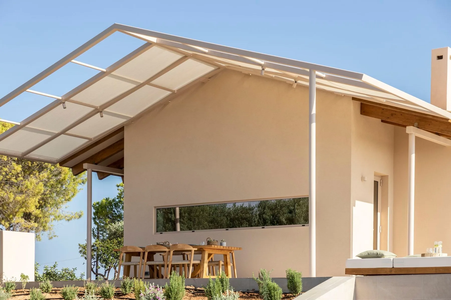 Chestnut villa in Kefalonia