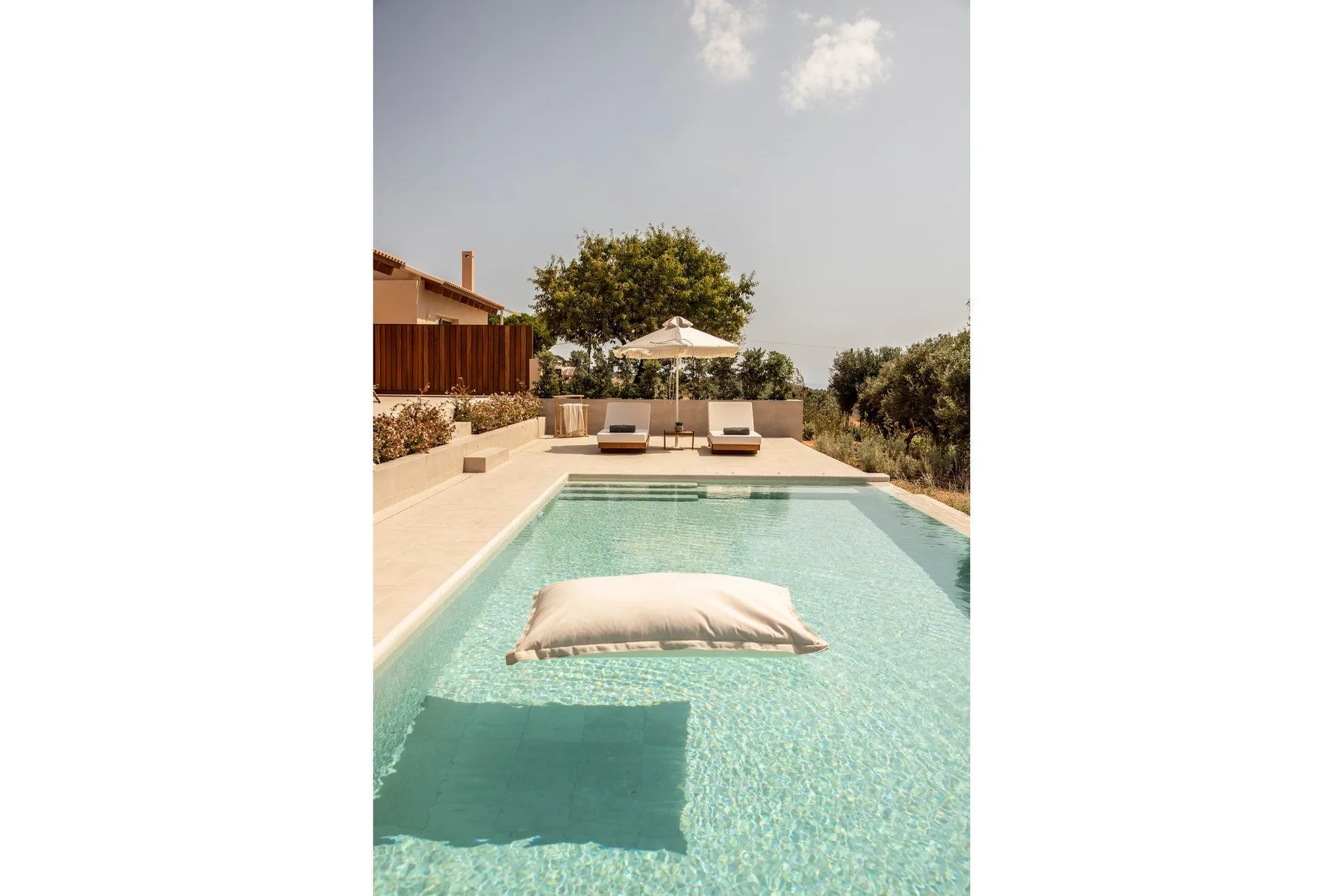 Chestnut villa in Kefalonia