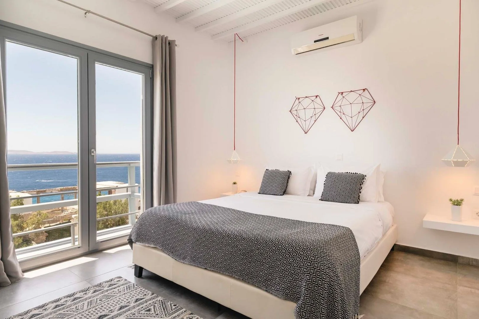 Ivory Grand villa in Mykonos