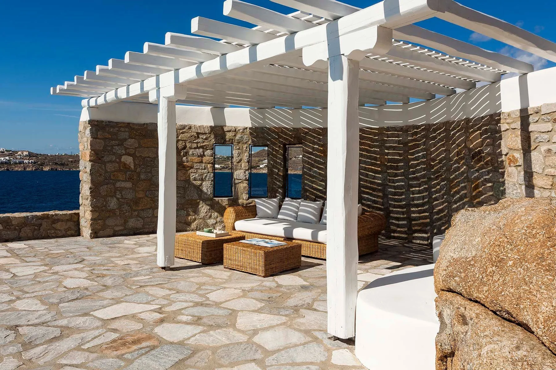 Lugano villa in Mykonos