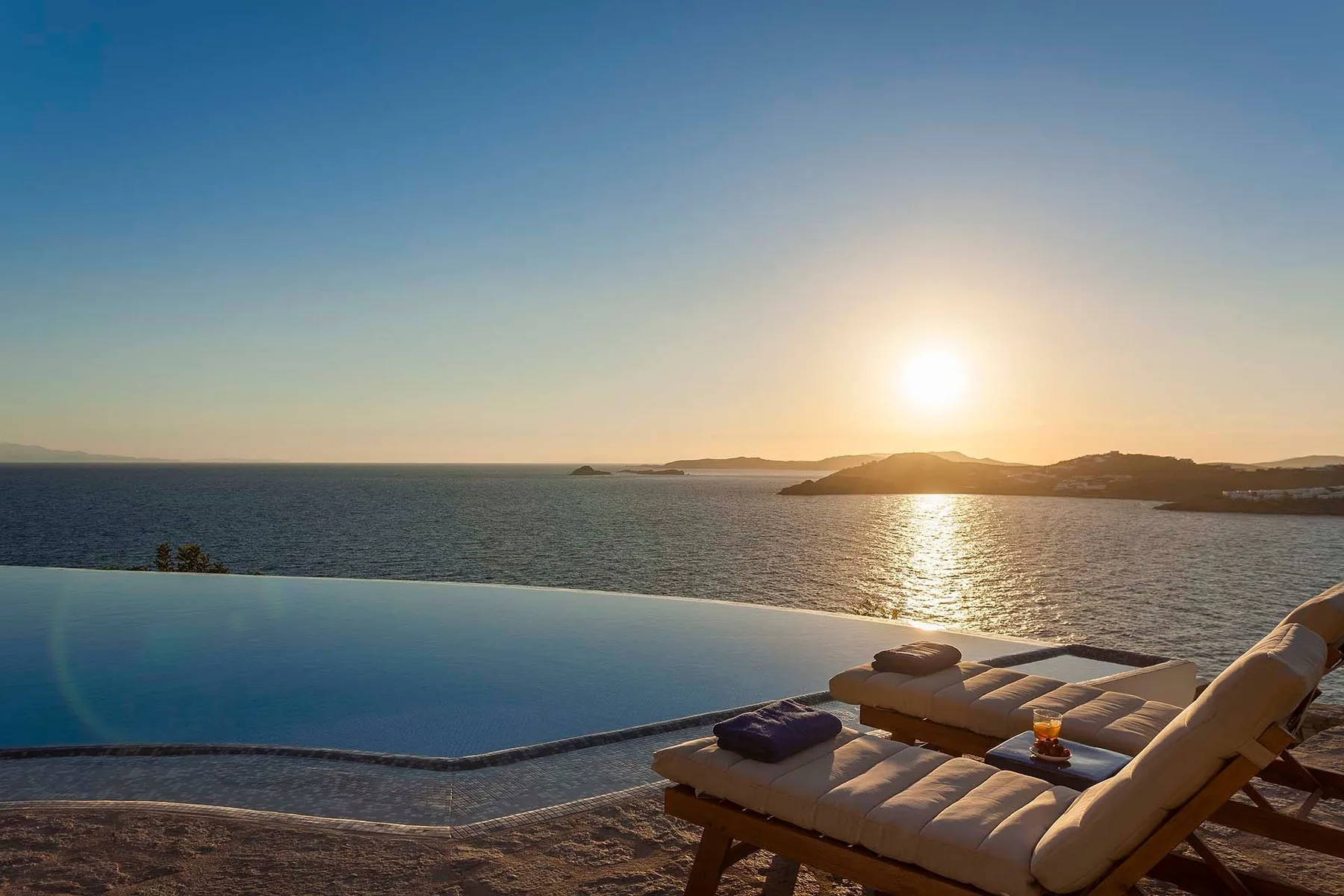 Lugano villa in Mykonos