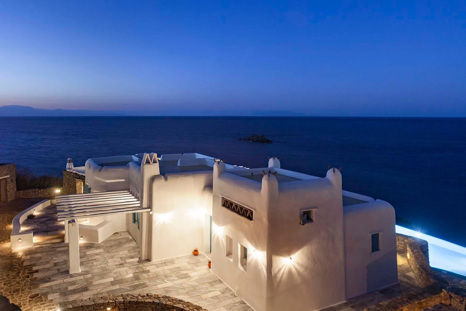 Lugano villa in Mykonos