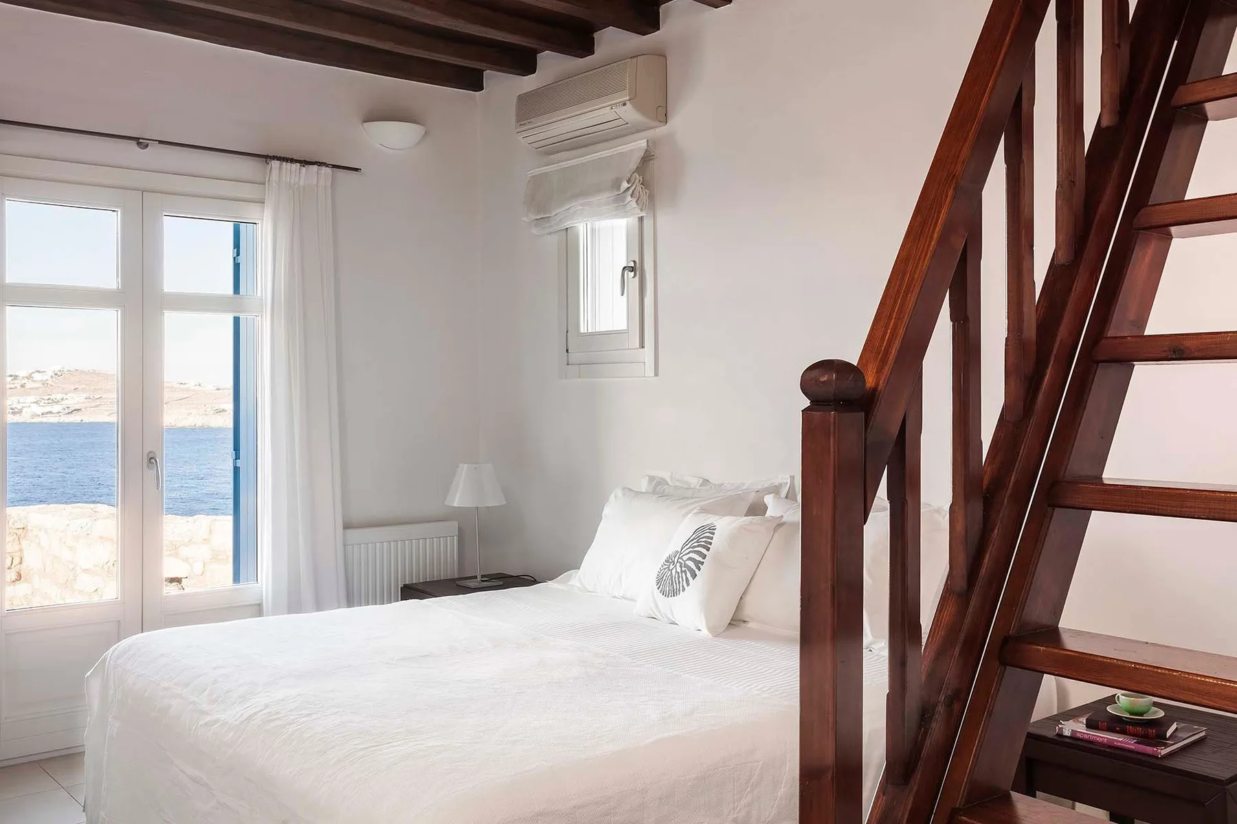 Lugano villa in Mykonos