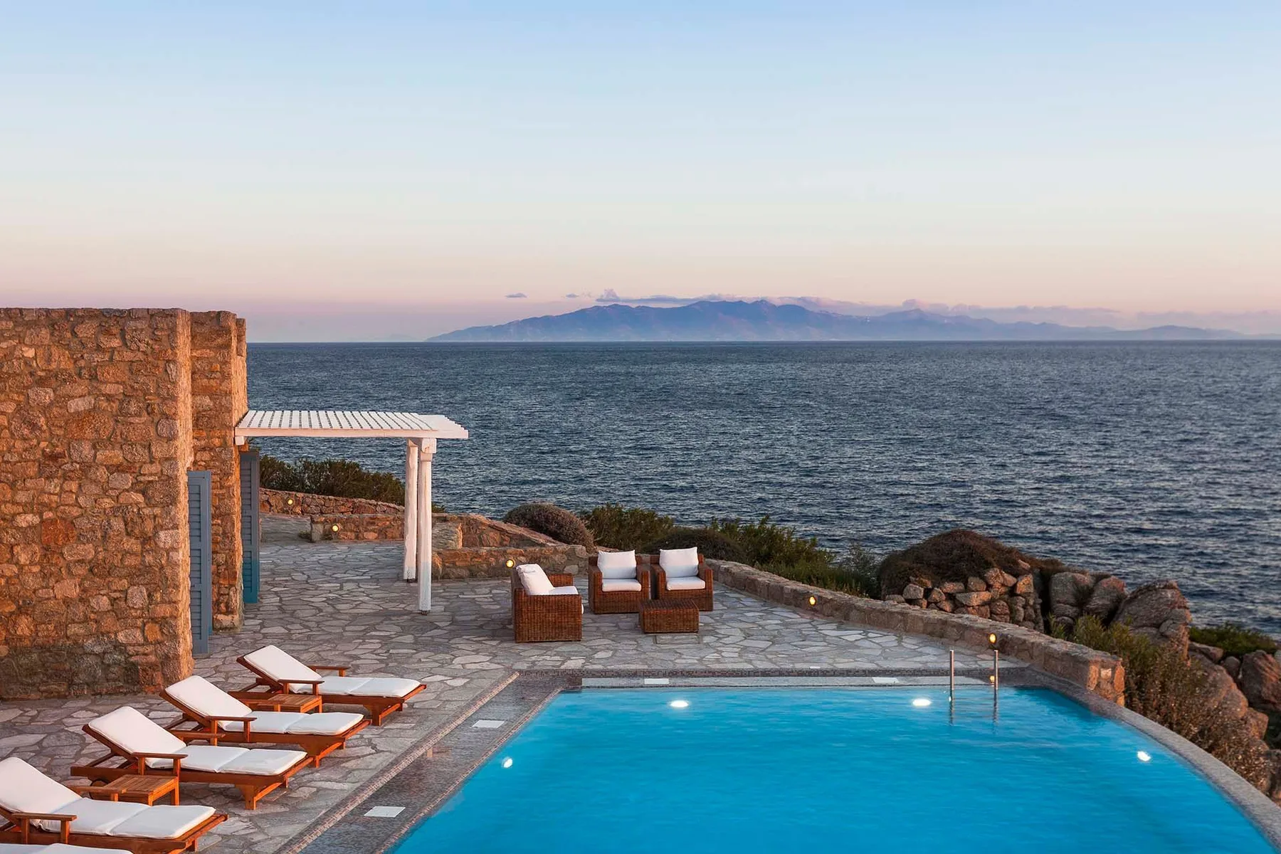 Lugano villa in Mykonos