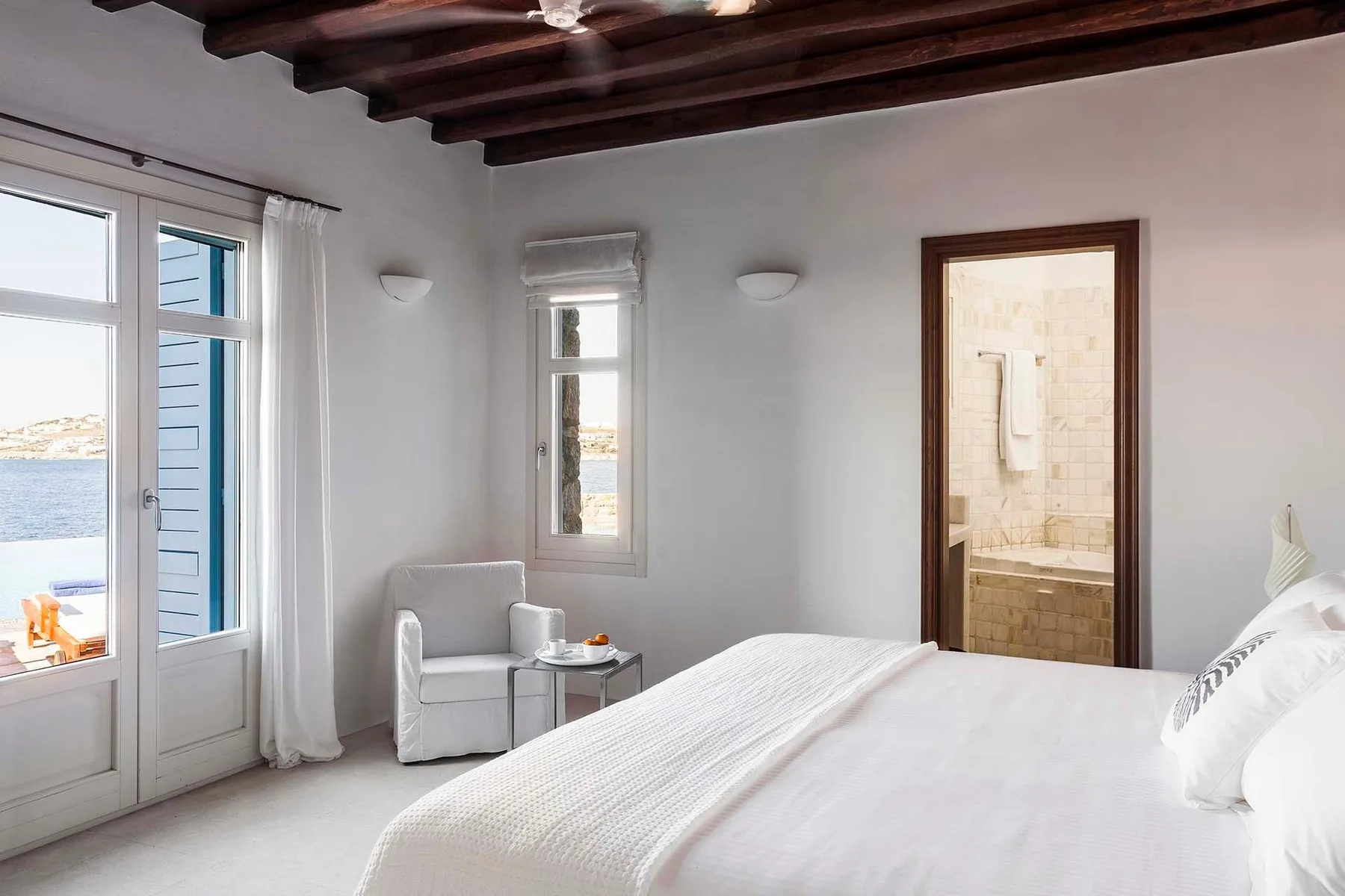 Lugano villa in Mykonos