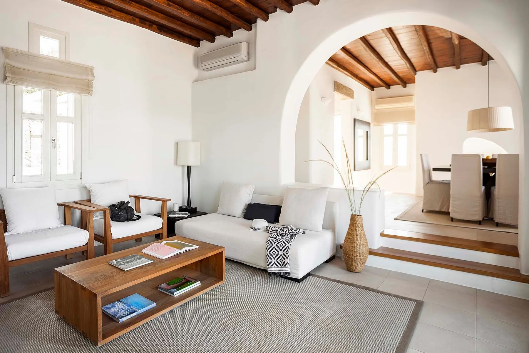 Lugano villa in Mykonos