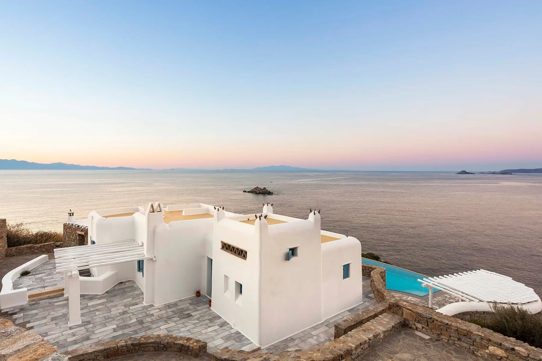 Lugano villa in Mykonos