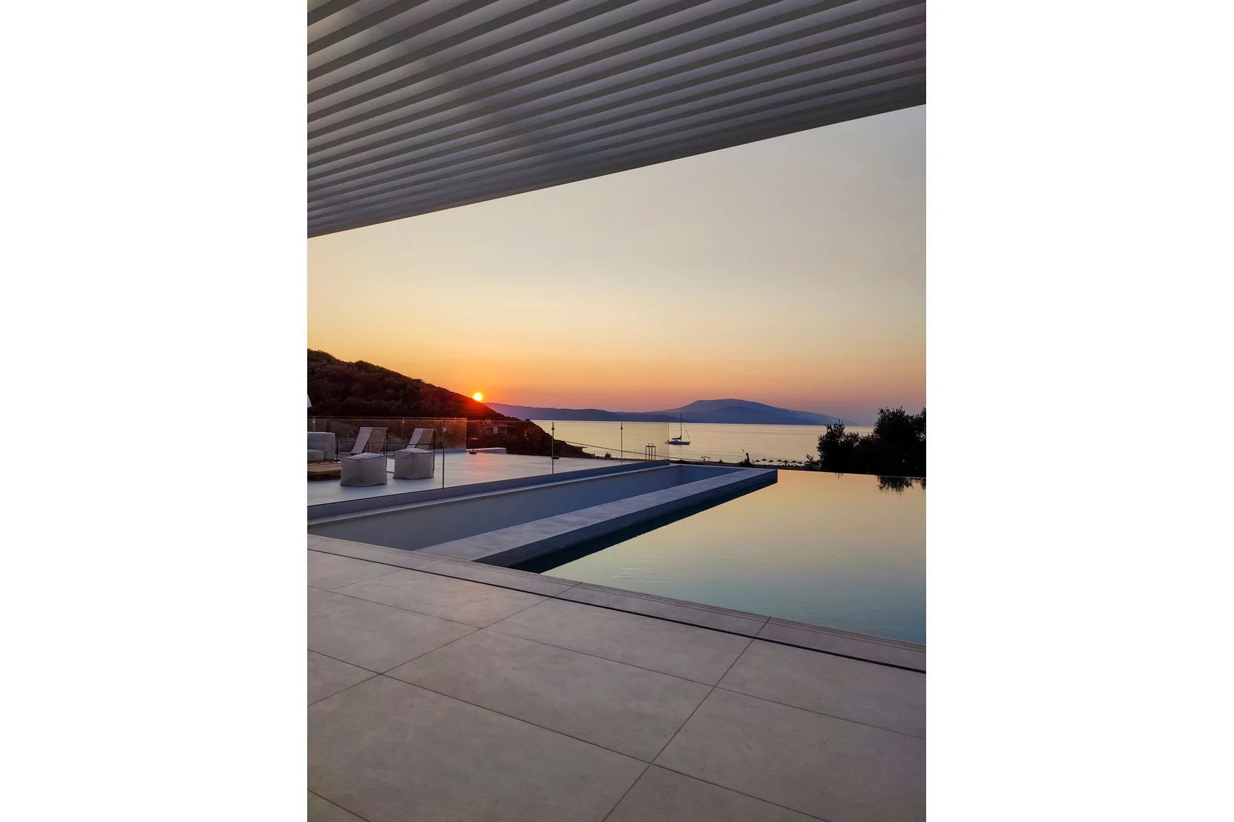 Azurine Villa in Skiathos