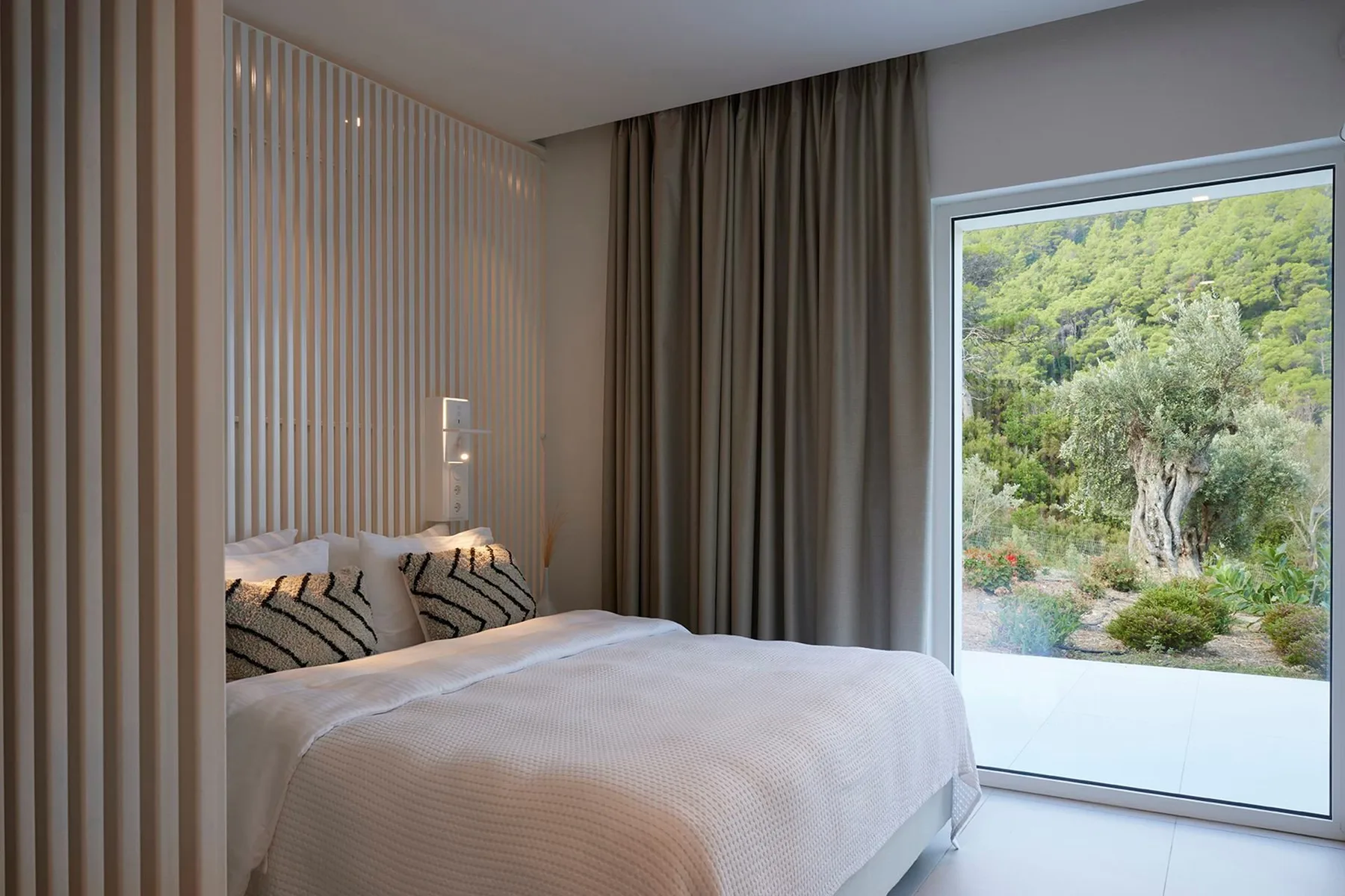 Azurine Villa in Skiathos