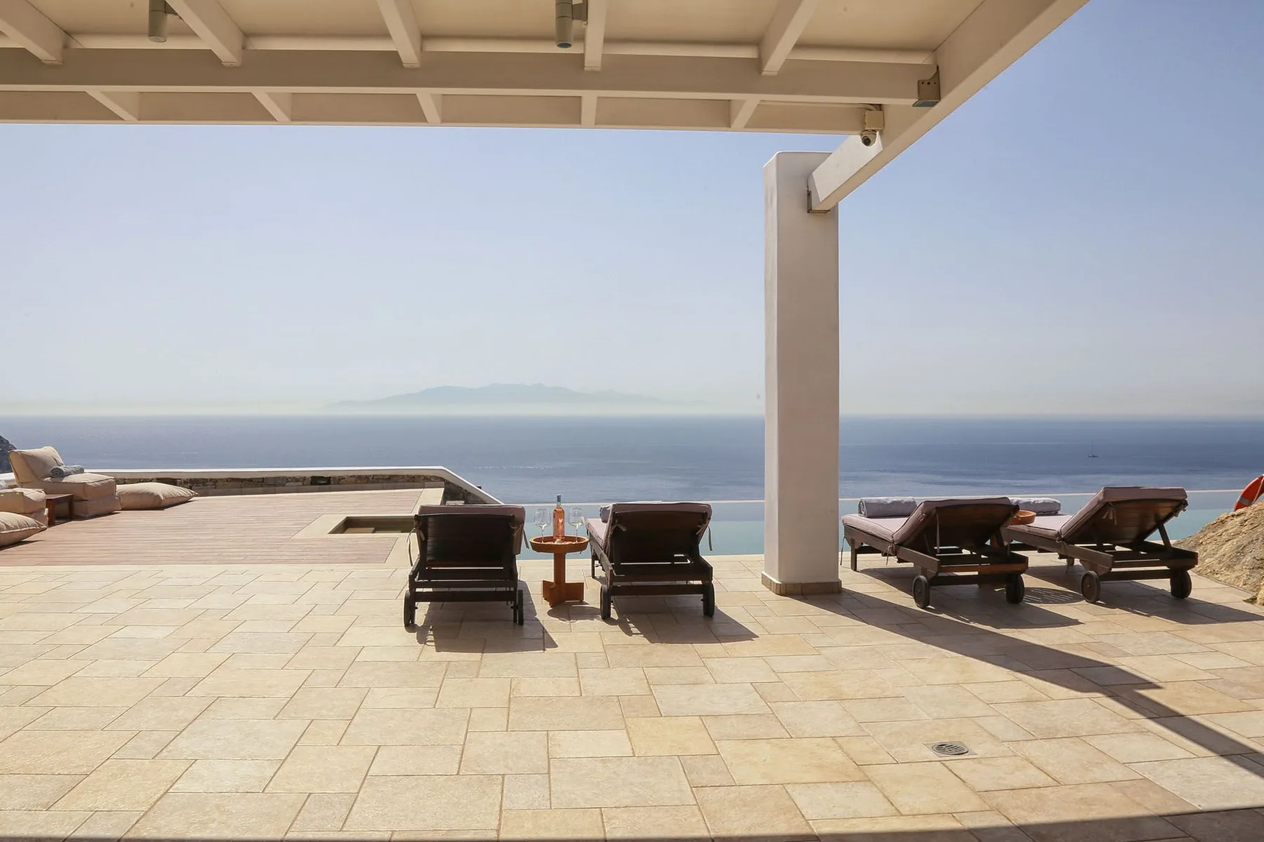 Starlight villa in Mykonos