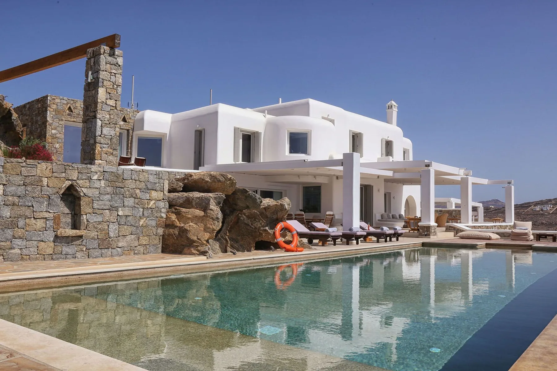 Starlight villa in Mykonos