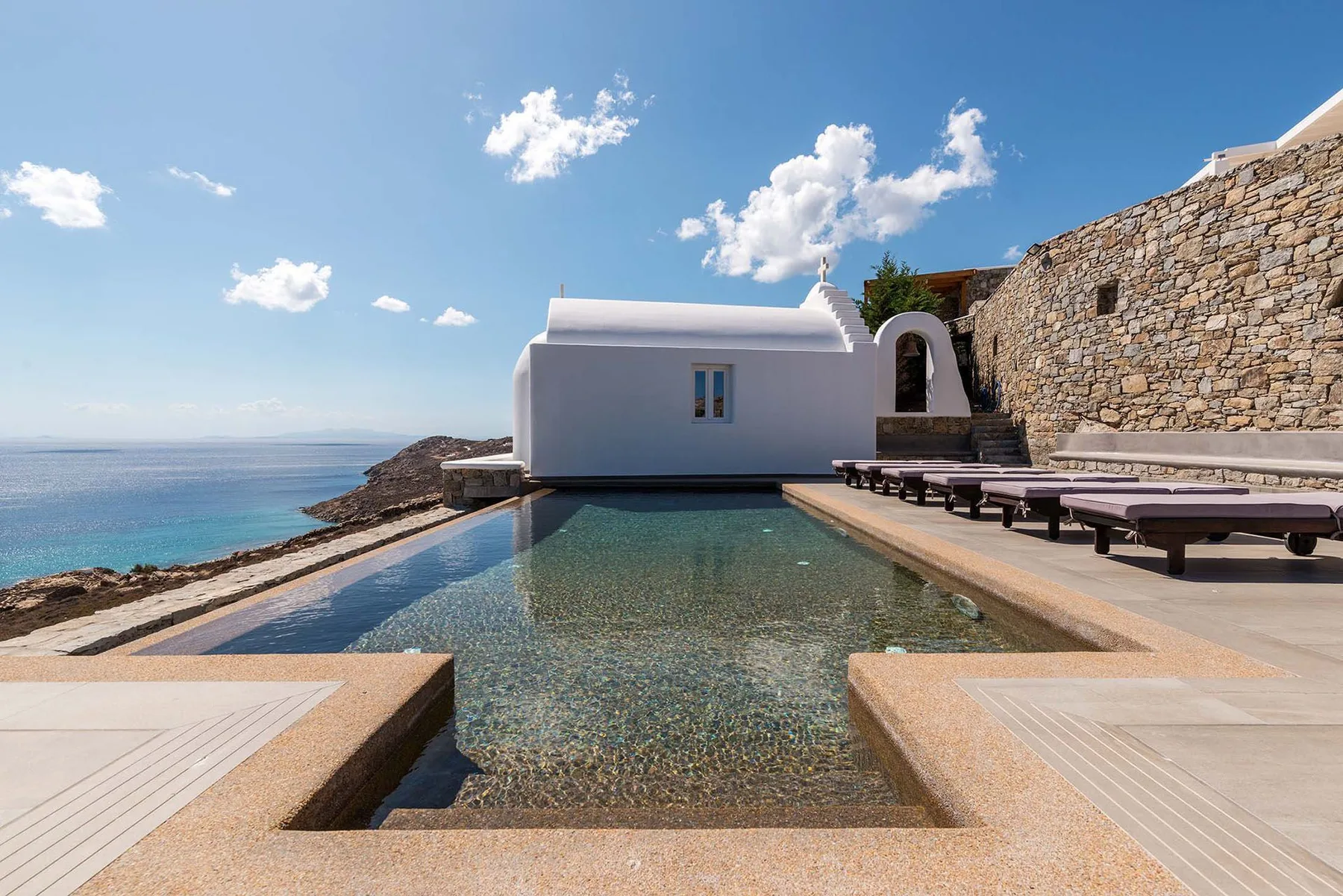 Starlight villa in Mykonos