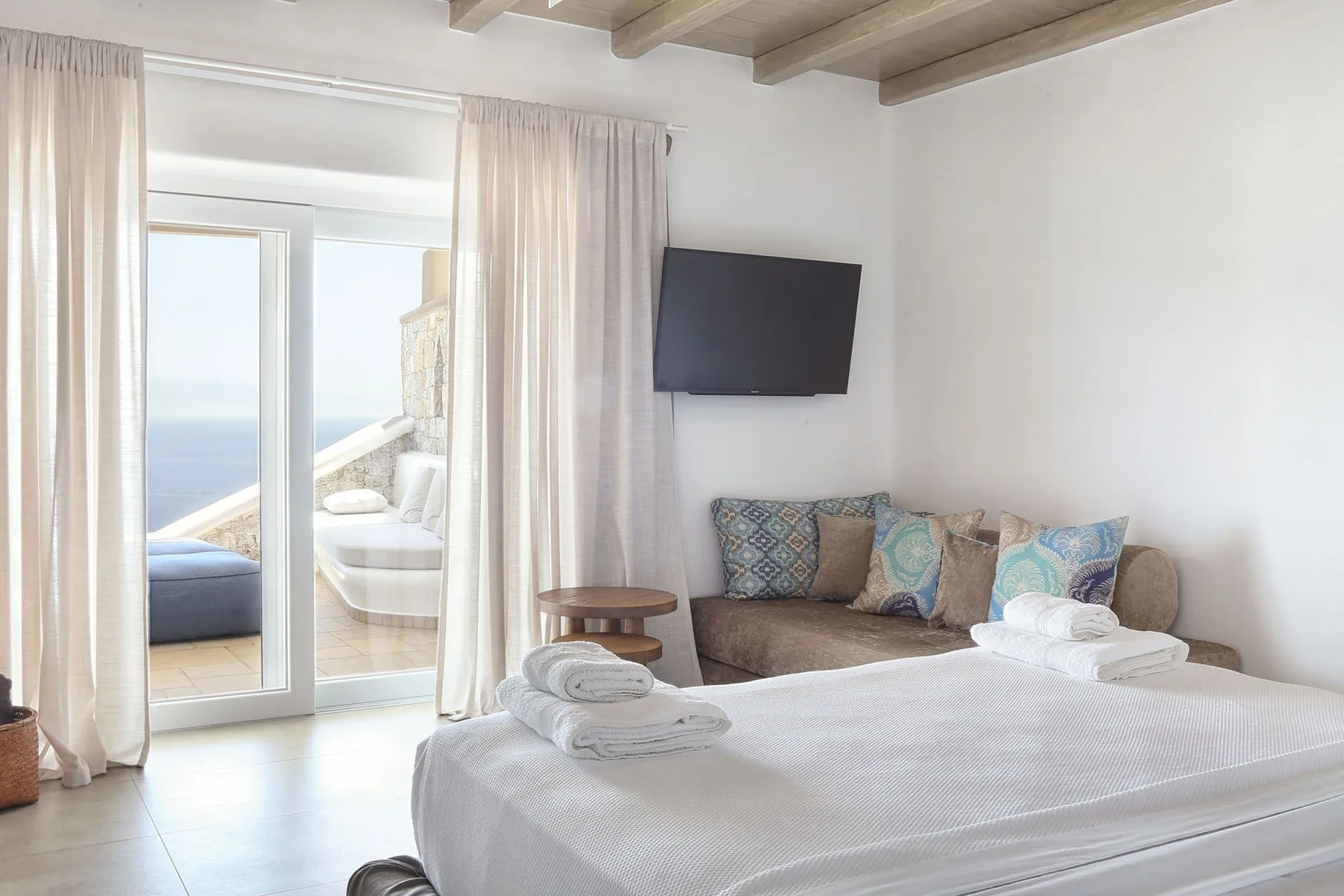 Starlight villa in Mykonos
