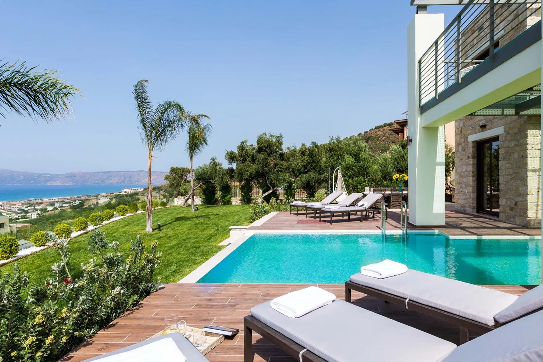 Hazel Villa in Crete