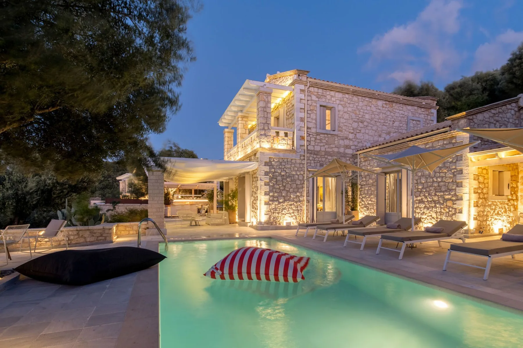 Albatross Villa in Corfu