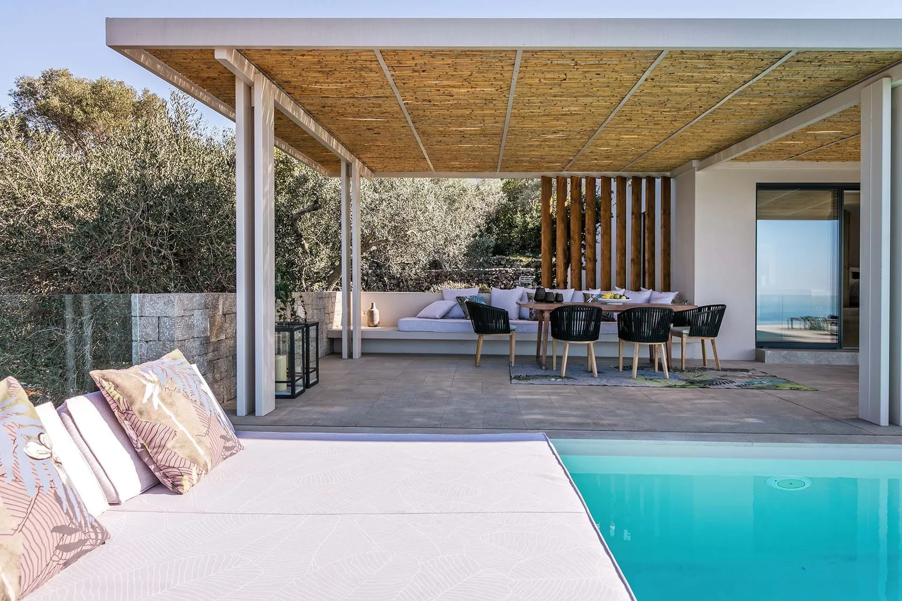 Saffron villa in Lefkada
